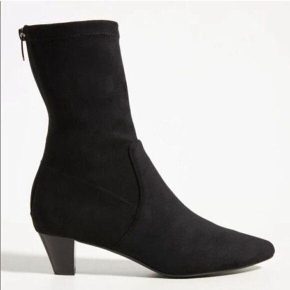 New Silent D Kitten Heeled Ankle Boots Black Suede US 7 - Picture 1 of 8